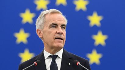 Bild: Pascal Bastien/AP/dpa
„Wo sich unsere Stärken unterscheiden, ergänzen sie sich. Wo sie sich überschneiden, schaffen sie Größe“: Kanadas Premierminister Mark Carney bekam für seine Rede vor dem Europäischen Parlament langen Applaus.