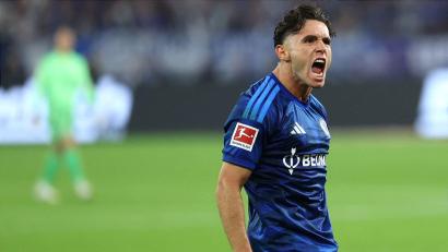 Bild: Fabian Strauch/dpa
Schalke-Profi Soufiane El-Faouzi ist für die marokannische Nationalmannschaft nominiert. (Archivbild)