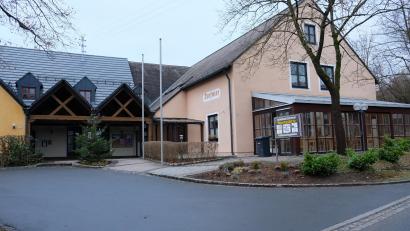 Bild: Robert Dotzauer
Im Vorbacher Gemeindezentrum grübelt der Rat über eine Stiftungssatzung.