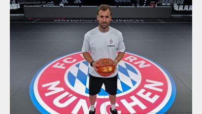 Bild: Sven Hoppe/dpa
Das neue Gesicht der Bayern: Anton Gavel. (Archivbild)