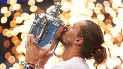 Bild: Frank Franklin II/AP/dpa
Alexander Zverev eröffnet das Davis-Cup-Duell mit Kroatien. (Archivbild)