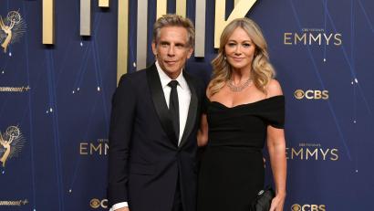Bild: Richard Shotwell/Invision/AP/dpa
US-Schauspieler Ben Stiller (60) und seine heutige Ehefrau Christine Taylor (55) sahen einander zu Beginn ihrer Beziehung eher als bloße Trostpflaster. (Archivbild)