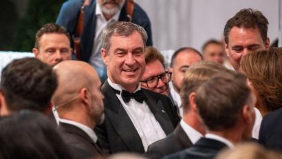 Bild: Daniel Vogl/dpa
Bayerns Ministerpräsident Markus Söder macht der Kulturbranche ein Versprechen. (Archivbild)