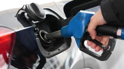 Bild: Marcus Brandt/dpa
Bund und Länder stellen für den neuen Tankrabatt rund 2,5 Milliarden Euro bereit. (Symbolbild)
