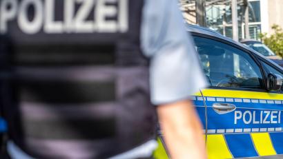 Bild: David Inderlied/dpa
Die Kriminalpolizei ermittelt nach dem Schockanruf und sucht nach Zeugen. (Symbolbild)