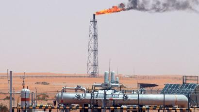 Bild: Ali Haider/EPA/dpa
Saudi-Arabien ist der weltgrößte Ölexporteur. (Symbolbild)