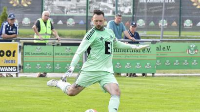Bild: Hubert Ziegler
Torhüter Christopher Sommerer sicherte der DJK Ammerthal mit starken Paraden den Sieg in Ingolstadt.