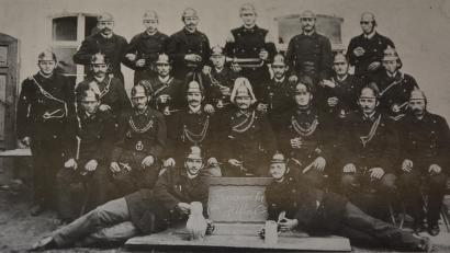 Repro: Josef Rosner
Die Gründungsmitglieder der Feuerwehr Höflas aus dem Jahr 1896.