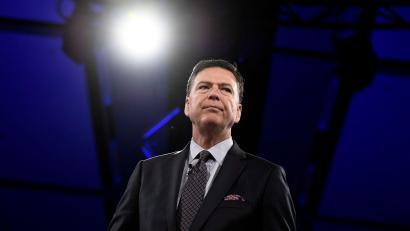Bild: Justin Tang/The Canadian Press/AP/dpa
Ex-FBI-Chef Comey hat Ärger wegen eines Fotos von Muscheln am Strand. (Archivbild)