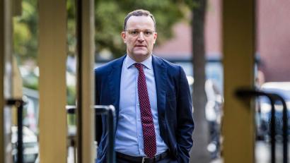 Bild: Lars Berg/dpa
Jens Spahn verzichtet auf seinen Sitz im Haushaltsausschuss des Bundestags. (Archivbild)