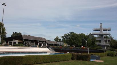 Bild: Konrad Rosner
Das Freibad Tirschenreuth soll für die Zukunft ertüchtigt werden. Zur Unterstützung des Projekts gründete sich ein Förderverein.