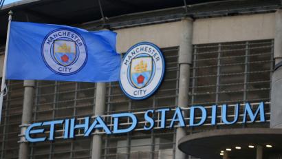 Bild: Lindsey Parnaby/dpa
Manchester City ist wegen Verstößen gegen die Finanzregeln der Premier League zwischen den Spielzeiten 2009/10 und 2017/18 für schuldig befunden worden. (Symbolbild)