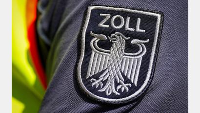 Bild: Soeren Stache/dpa
Wegen des Verdachts auf Schwarzarbeit und Menschenhandel gab es bundesweit Durchsuchungen. (Symbolbild)