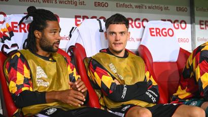 Bild: Tom Weller/dpa
Gnabry und Wirtz kamen unter Klopp bislang nur als Joker zum Einsatz.