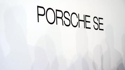 Bild: Lino Mirgeler/dpa
Die Porsche SE sieht sich durch die BGH-Entscheidung bestätigt. (Archivbild)