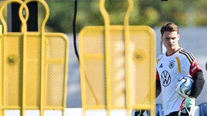 Bild: Federico Gambarini/dpa
Die Zukunft beginnt: Jonas Urbig beim Abschlusstraining.