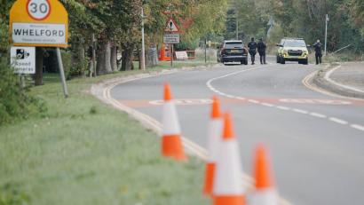 Bild: Ben Birchall/PA Wire/dpa
Einer der Verdächtigen soll selbst die Polizei gerufen und den mutmaßlichen Anschlag vereitelt haben. (Archivbild)