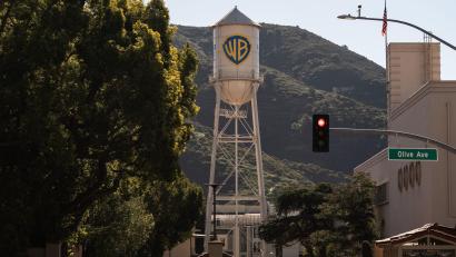 Bild: Jae C. Hong/AP/dpa
Das Filmstudio Warner Bros. arbeitet an der Umsetzung. (Symbolbild)