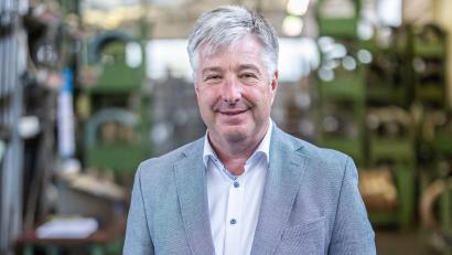 Bild: Kerb-Konus-Gesellschaft Dr. Carl Eibes mbH & Co. KG
Roland Lingl arbeitet seit 40 Jahren bei Kerb-Konus in Schnaittenbach.