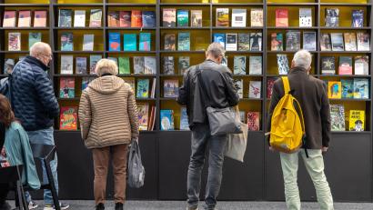 Bild: Pavel Nemec
Tschechiens Literatur rückt in Frankfurt als Ehrengast ins Rampenlicht. Bis 11. Oktober gibt es dort tschechische Literatur zu entdecken - wie hier bei der Leipziger Buchmesse 2025.