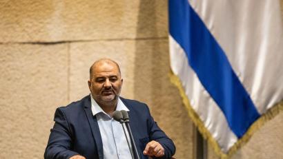 Bild: Ilia Yefimovich/dpa
Besonders entscheidend bei der Wahl könnte die islamisch-konservative Raam unter Mansur Abbas werden. (Archivbild)