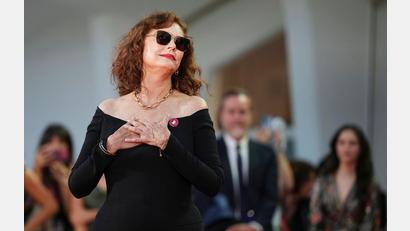Bild: Alessandra Tarantino/Invision/AP/dpa
Susan Sarandon gibt sich beim Filmfestival in Venedig kämpferisch. (Archivbild)