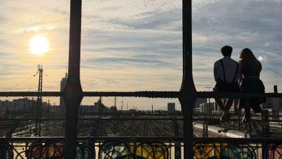 Bild: Julian Degler/dpa
Das Wetter bleibt herbstlich, die Temperaturen aber mild. (Symbolbild)
