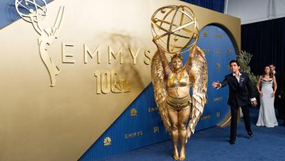 Bild: Mark J. Terrill/Invision/AP/dpa
Die Emmy Awards wurden bisher von TV-Sendern übertragen. (Symbolbild)