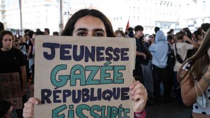 Bild: Miguel Medina/AFP/dpa
Protestierende Schüler rufen in Frankreich zu einem landesweiten Aktionstag auf. (Archivbild)