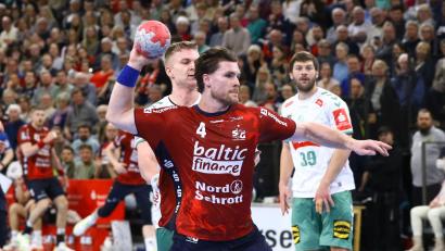 Bild: Michael Hundt/dpa
Spielte acht Jahre für die SG Flensburg-Handewitt: Johannes Golla - und will wieder zurück. (Archivbild)