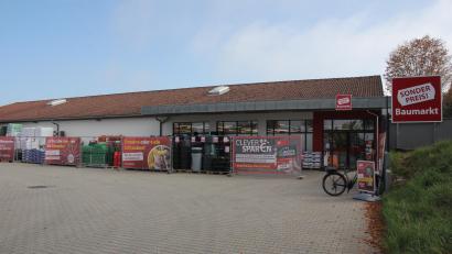 Bild: Konrad Rosner
An der Äußeren Regensburger Straße in Tirschenreuth eröffnet ein neuer "Sonderpreis Baumarkt".