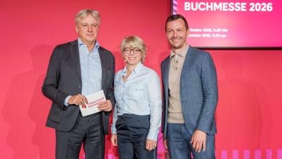 Bild: Andreas Arnold/dpa
Pulitzer-Preisträgerin Jill Leopre auf der Frankfurter Buchmesse.