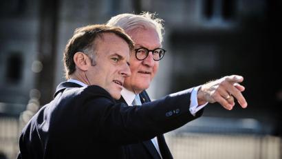 Bild: Bernd von Jutrczenka/dpa
Steinmeier und Macron scheiden beide im kommenden Jahr aus ihren Ämtern.