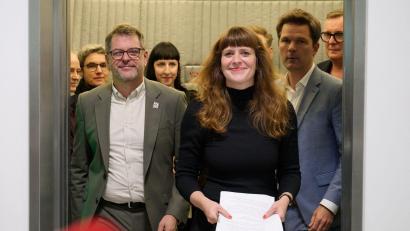 Bild: Annette Riedl/dpa
Bei den Gesprächen zur Regierungsbildung zwischen Linke, Grünen und SPD gibt es Fortschritte.