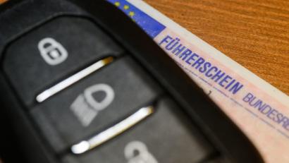 Bild: Robert Michael/dpa
Führerschein: Bis zu 1.000 Euro günstiger?