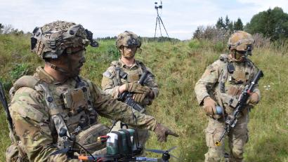 Bild: Paul Böhm
Die Ausbildung im Umgang mit Drohnen und deren Abwehr gewinnt beim US-Militär in Hohenfels zunehmend an Bedeutung und rückt immer stärker in den Fokus der Soldatenausbildung.