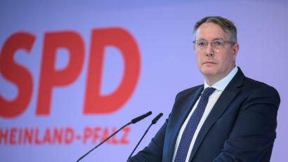 Bild: Hannes P Albert/dpa
Schweitzer soll neuer Arbeitsminister werden.