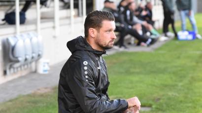 Archivbild: Gerhard Büttner
Trainer Josef Rodler hat mit der SpVgg SV Weiden II in der Bezirksliga Nord eine beeindruckende Siegesserie hingelegt.