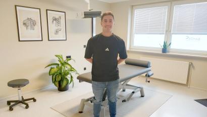 Bild: Lisa Sebald
Mit 28 Jahren wagt Sebastian Ermer den Schritt in die Selbstständigkeit und eröffnet eine Physiotherapie-Praxis in Weiden.