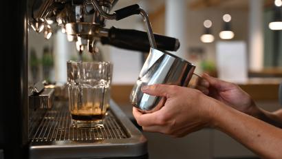 Bild: Elisa Schu
Wie viel WLAN braucht eine Kaffeemaschine?