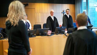 Bild: Uwe Lein/dpa
Verteidigung und Staatsanwaltschaft hatten sich mit dem Gericht auf einen Deal geeinigt.