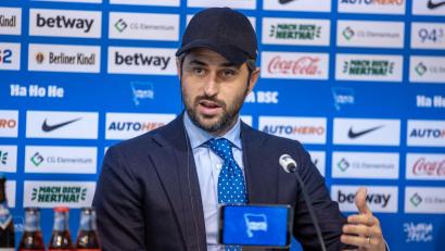 Bild: Andreas Gora/dpa
Dem früheren Hertha-Investor Joshua Wander drohen viele Jahre Haft. (Archivbild)