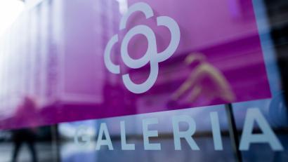 Bild: Rolf Vennenbernd/dpa
Aktuell hat Galeria noch 83 Warenhäusern. Offen ist bislang, wie viele nach dem Insolvenzverfahren fortgeführt werden.