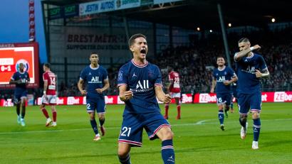 Bild: Daniel Cole/AP/dpa
Ander Herrera spendet sein aktuelles Gehalt an seinen Verein. (Archivild)