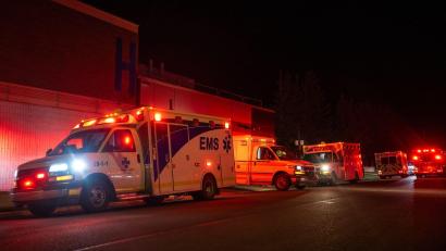 Bild: John Ulan/The Canadian Press/AP/dpa
Vier Menschen sind bei dem Brand ums Leben gekommen.