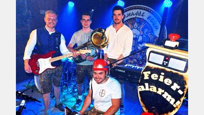 Archivbild: Wolfgang Hübner
Die Band "Feierhaisl Boum" spielt am 7. November auf der Kirwa in Neustadt am Kulm.