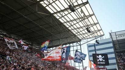 Bild: Christian Charisius/dpa
Der FC St. Pauli sucht eine neue Stadionhymne.
