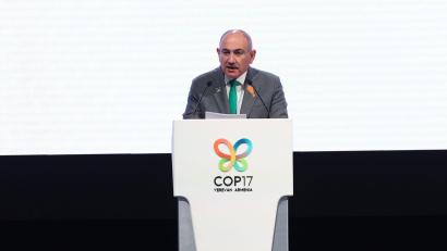 Bild: Vahram Baghdasaryan/PHOTOLURE via AP/dpa
Im Fokus der UN-Konferenz zur biologischen Vielfalt steht eine Zwischenbilanz zum Stand der selbstgesteckten Ziele für den Schutz der Artenvielfalt. Der armenische Ministerpräsident Nikol Paschinjan hält bereits einige Tage vor Beginn der Konferenz eine Rede.