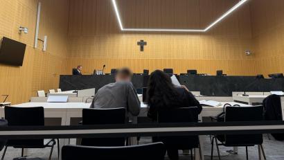 Bild: Stefanie Tretter
13 Jahre Freiheitsstrafe und Sicherungsverwahrung: So lautet das Urteil gegen den 32-jährigen Hauptangeklagten im Drogenprozess am Landgericht Weiden.