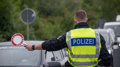 Bild: Harald Tittel/dpa
Bei Grenzkontrollen wurden die Bundespolizisten fündig. (Symbolbild)